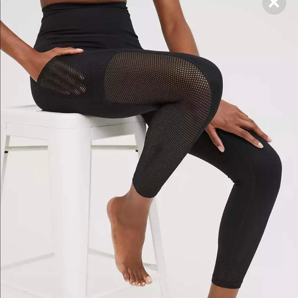 Aerie Mesh Pocket Legging 7/8